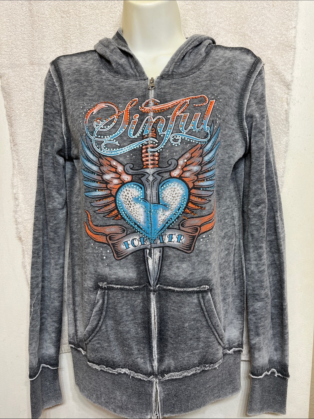 πͺ½β€οΈπ€ππͺ½SINFUL Gray Zip-Up Hoodie with Blue & Orange Winged Heart Graphicβ€οΈπͺ½π€πͺ½ππͺ½ - Picture 2 of 10